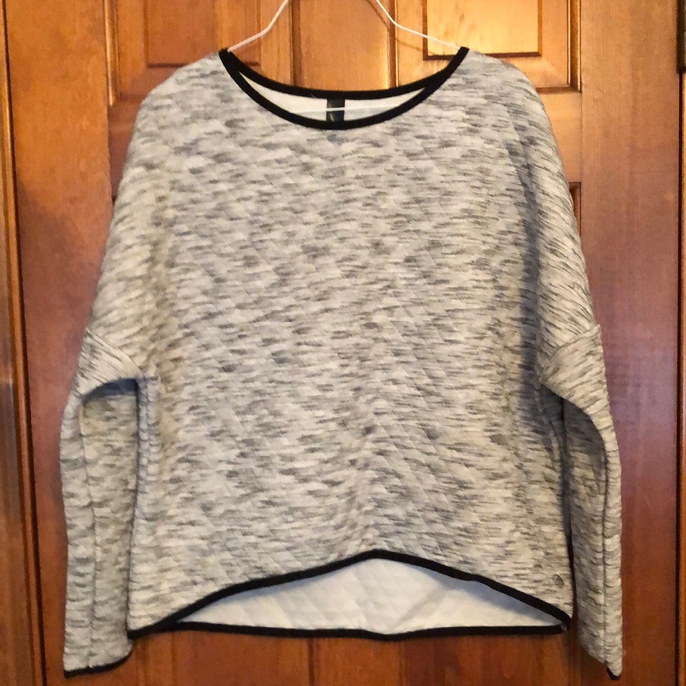 Quilted athleisure pullover top